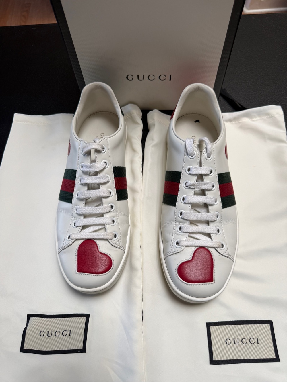 Gucci White Leather Sneakers with Red Heart and Green-Red Stripe